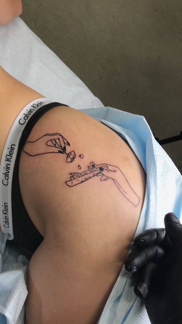 Top 999+ hình xăm mông cực ấn tượng và quyến rũ - Genztattoo