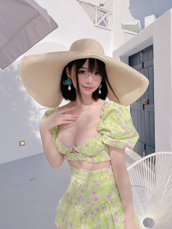 Hình Gái Đẹp Trung Quốc mặc bikini, cosplay đẹp nhất