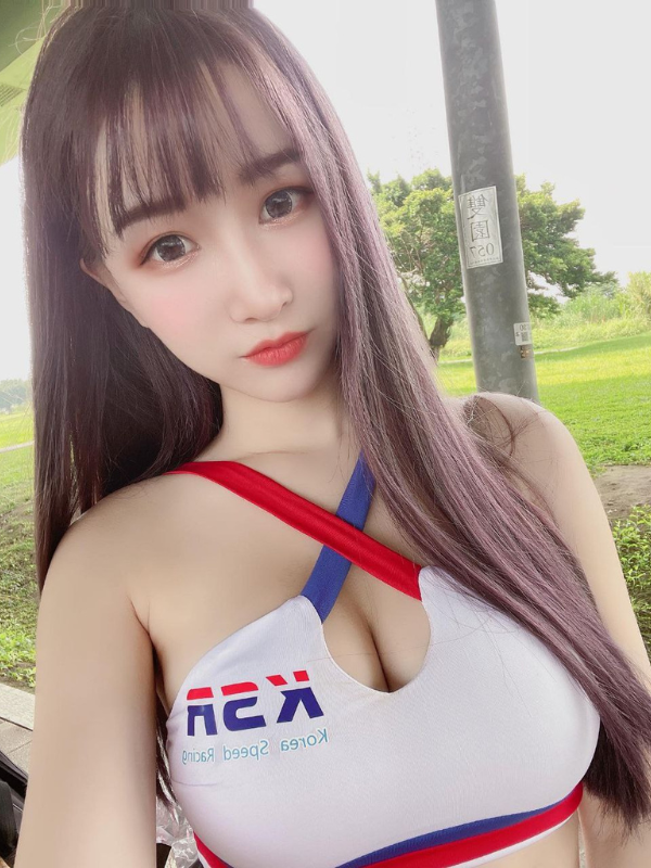 Hình Gái Đẹp Trung Quốc mặc bikini, cosplay đẹp nhất